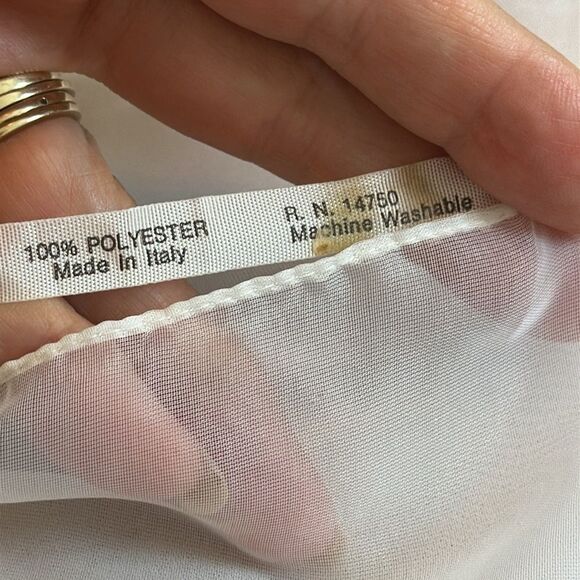 Vintage 60s/70s Berkshire Handkerchief Co Sheer White Polyester Scarf - Picture 6 of 6